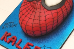 Spiderman_face_cake