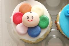 Baby_first_cupcakes_3