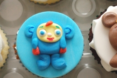 Baby_first_cupcakes_5