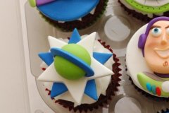 Buzz_Lightyear_cupcakes_7
