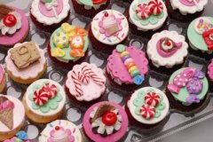 Candies_n_smores_cupcakes