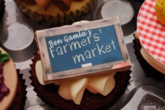Farmer's_market_cupcakes_6