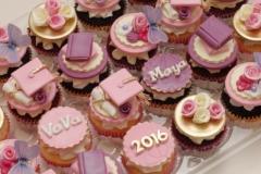 Graduation_pink_and_purple_cupcakes