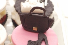Handbags_and_shoes_cupcakes_6