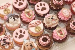 Puppies_cupcakes.jpg