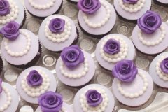 Roses_n_pearls_cupcakes