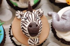 Safari_themed_cupcakes_3