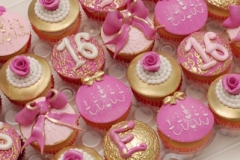 Sweet_16_cupcakes
