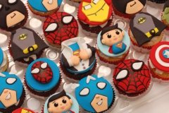 superman+superheroes_cupcakes.jpg